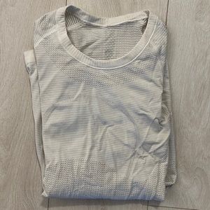 Swiftly tech long sleeve Lululemon